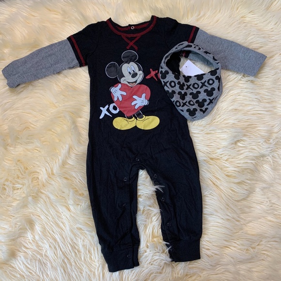 Baby Disney XO Mickey Romper w/ Bib NWT Long Sleeve Disney Outfit NEW 18 Months - Picture 2 of 8